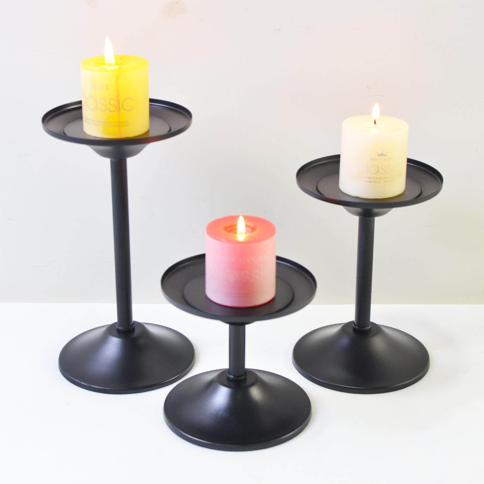宜美世家圣诞烛台喇叭平面黑色金属铁艺复古托盘蜡烛底座铁柱烛台