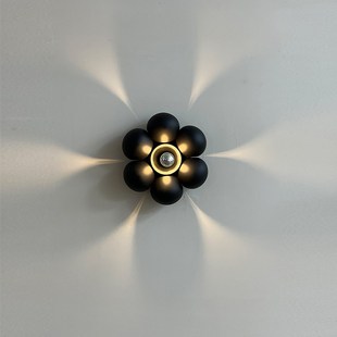 设计师花朵造型光影艺术壁灯酒店床头卧室走廊背景墙装饰意式极简