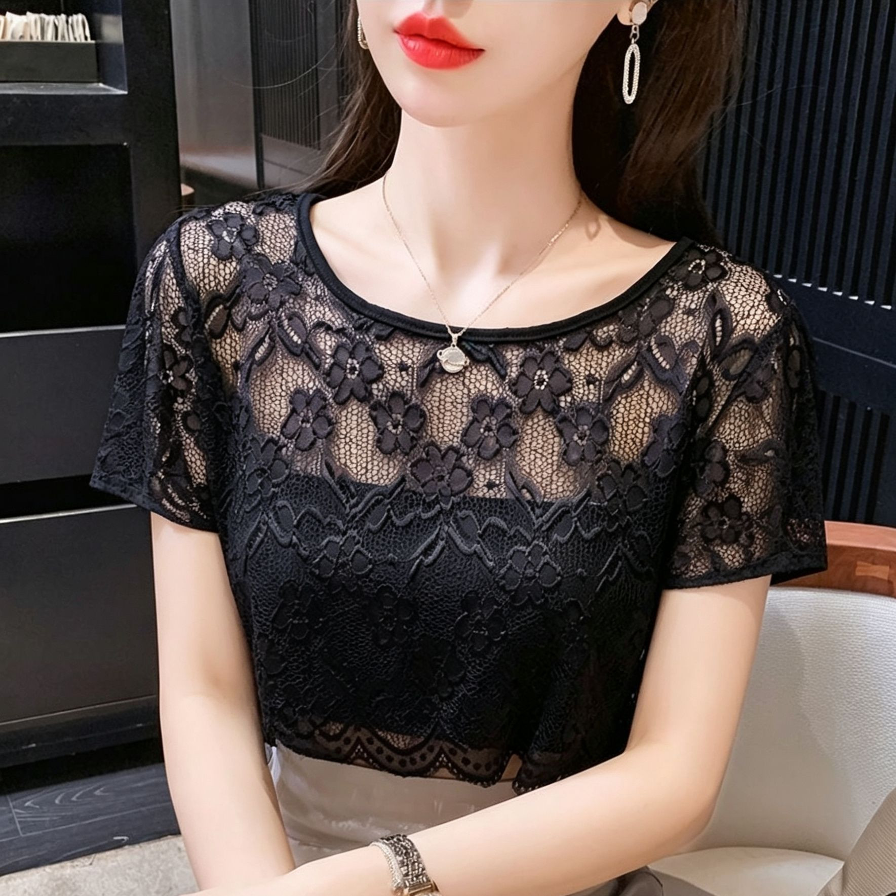 黑色蕾丝衫女短袖镂空勾花百搭修身打底衫夏季薄款上衣高级感女装