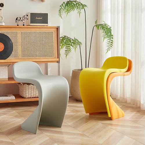 可叠放加厚塑料凳子家用现代简约潘通椅结实耐用商用餐桌备用高凳