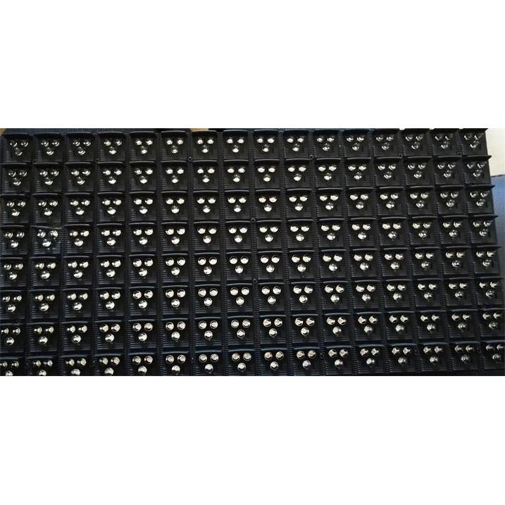 曼德勒高速公路LED交通诱导屏P20双色标准箱体(美奥马哈)
