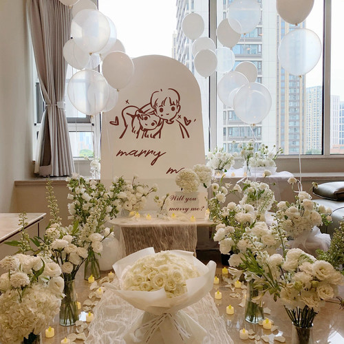 求婚布置室内气球飘空套餐kt板立牌背景墙家里浪漫惊喜创意风告白