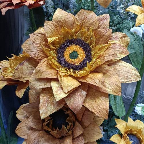 婚庆美陈橱窗婚礼布景舞台装饰路引花道具立杆仿真向日葵手工纸花