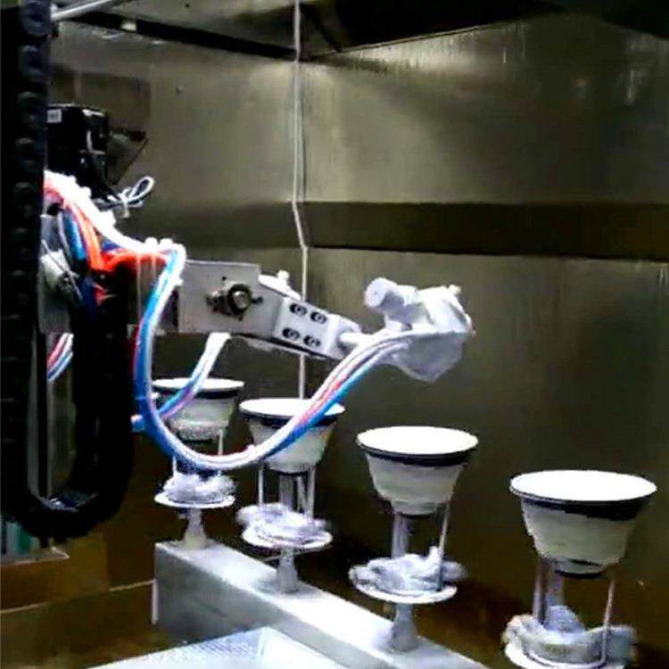 东莞厂家直销灯罩4枪6轴自动喷漆机餐厅酒吧灯罩全自动喷涂设备