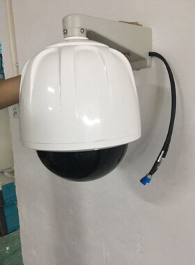1710-2700MHz 12dbi 4G双极化定向一体化监控型摄像头美化天线