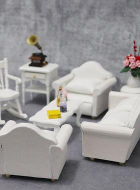 1:12娃娃屋迷你家具模型客厅微场景 纯白色沙发3件套 带4个靠枕