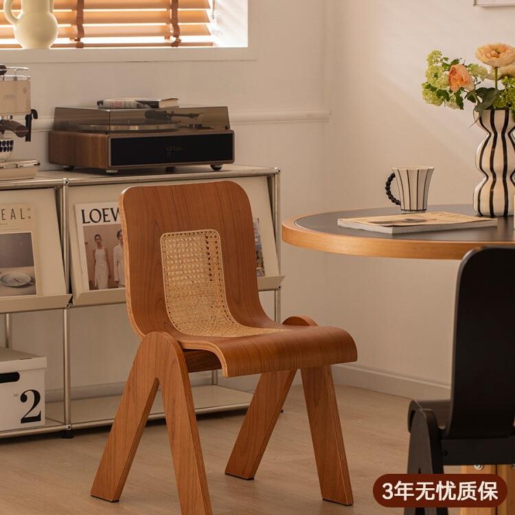 复古藤编椅子设计师餐椅家用实木靠背餐桌椅阳台休闲中古藤条椅