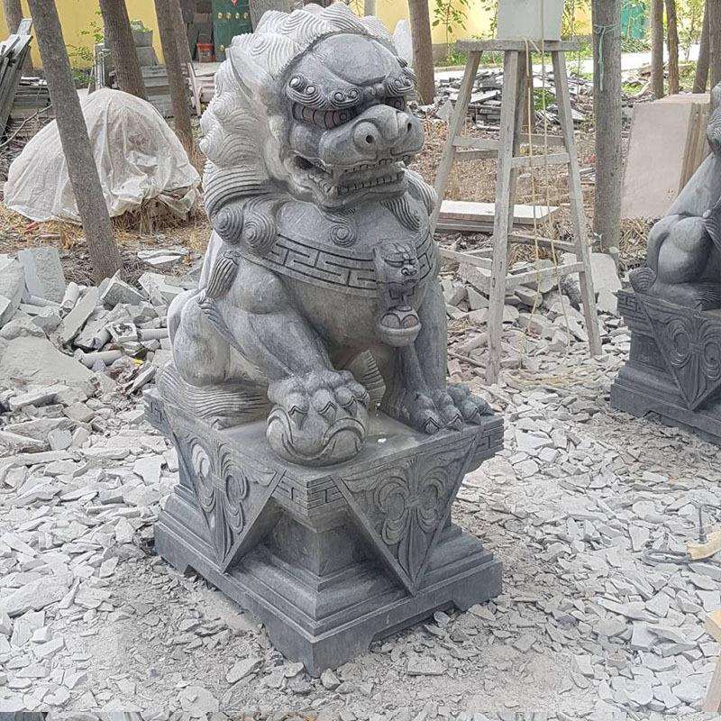 青石石雕石狮子一对 门口摆饰庭院摆件石雕狮子 墓地石狮子