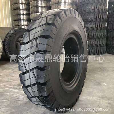 矿山自卸车载重胎1200R20-20实心轮胎 拉石头 加厚轮胎