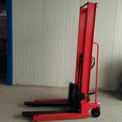 强达3吨手动液压堆高车 手动装卸车CTY 插腿式液压搬运装卸车