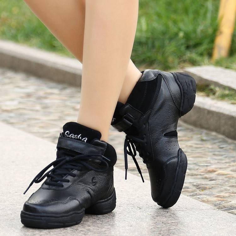 2026新款真皮舞蹈鞋女式牛皮跳舞鞋中跟软底鞋健身操鞋广场舞现代