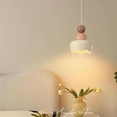 法式奶油风卧室床头花朵吊灯包豪斯中古创意奶咖色树脂儿童房吊灯
