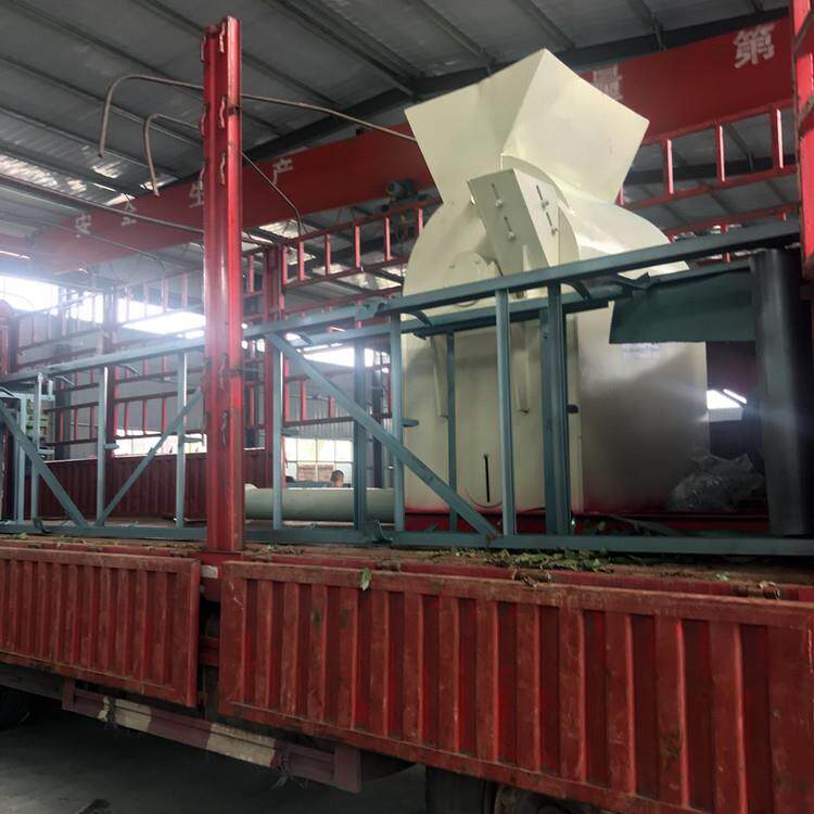 果树锯末粉碎机 建筑木板破碎机设备 园林移动树枝碎枝机