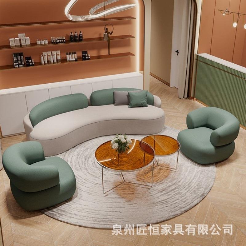 法式奶油风弧形沙发服装店休息区接待网红简约轻奢科技布三人沙发