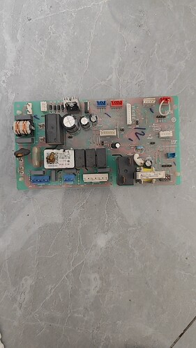 适用于海尔空调风管机主机0151800137A
