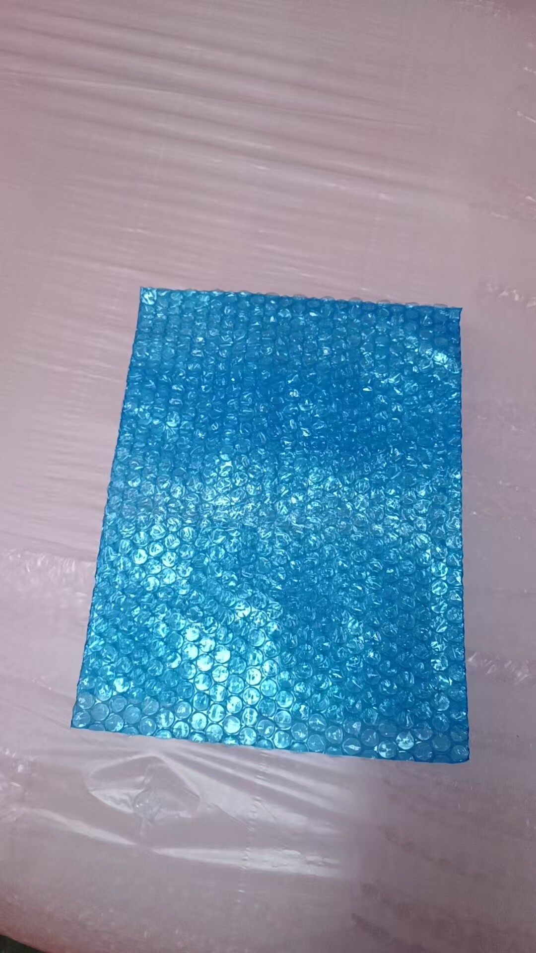 源头厂家蓝色气泡袋线路板防震泡面料/布类