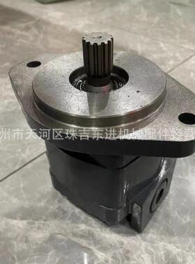 14536750 适用沃尔沃EC240B风扇泵 FAN PUMP