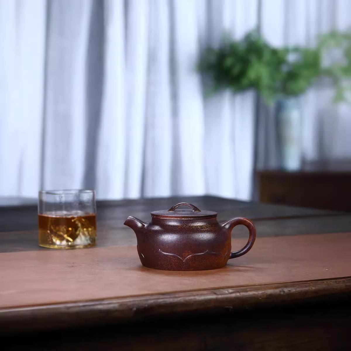 宜兴紫砂茶具原矿段泥紫砂壶高温柴烧茶壶名家精工制作禅莲壶