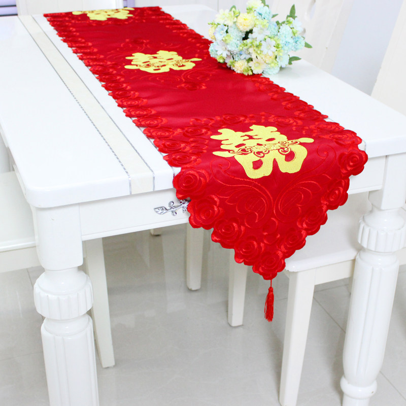 大红色刺绣桌旗 餐桌饭桌布客厅茶几旗 结婚喜庆金色电视柜旗布艺