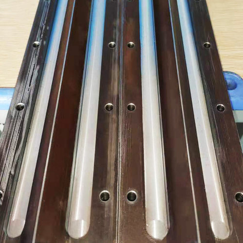 现货熔喷喷丝板PP棉滤芯模具多排孔径熔喷布模具喷丝板熔喷设备厂