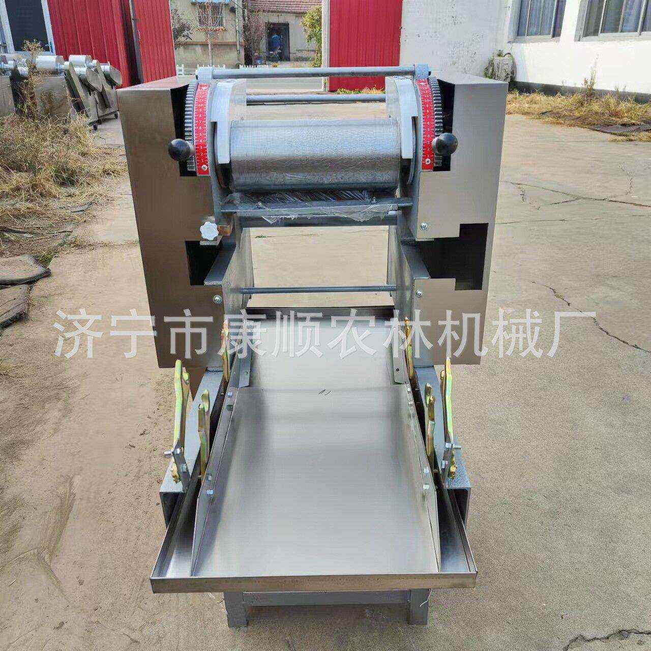 鸡胸肉切块切丁机 1000型输送带切丁片丝机 面条压面机多少钱