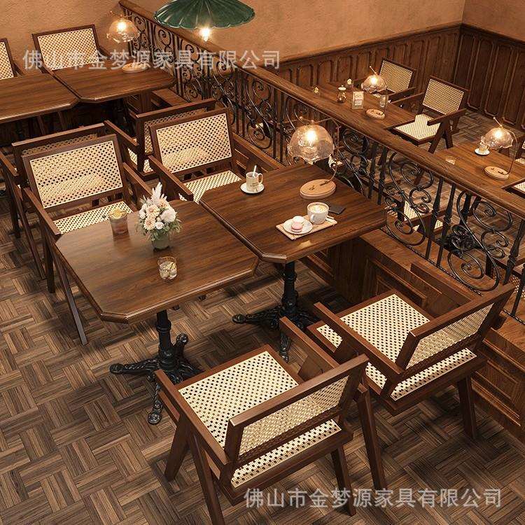 复古咖啡厅桌椅组合美式酒馆酒吧茶餐西餐厅实木桌子编藤椅中古风