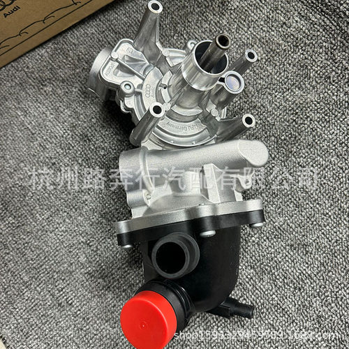 079121010B 079121010B/079121013B/J/R适用宾利飞驰欧陆4.0T水泵