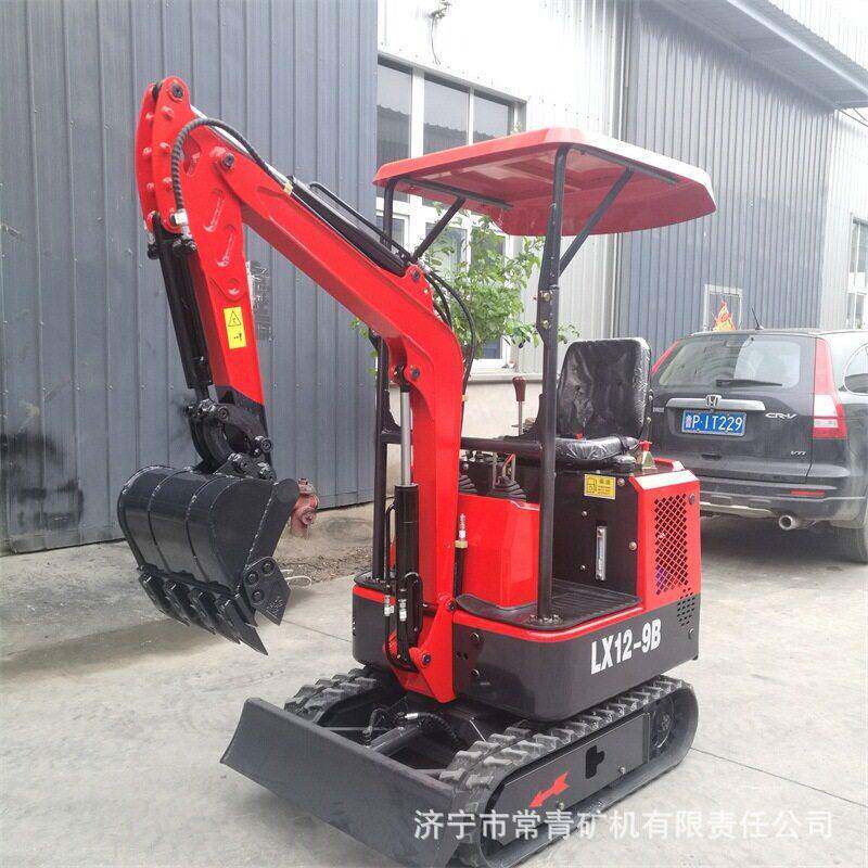 2t小型挖掘机双缸水冷河道清淤轮式挖土机农用微型挖掘机厂家