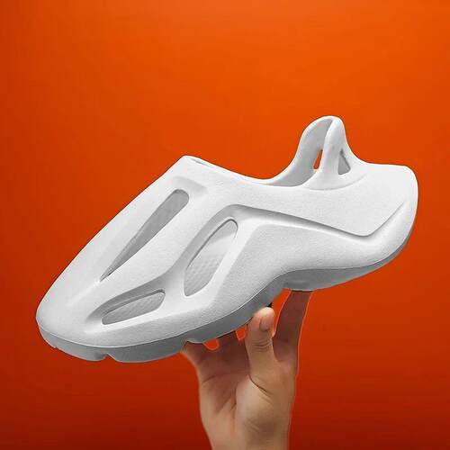 New EVA Women Men Sandals Couple Soft Hollow Garden Shoes De