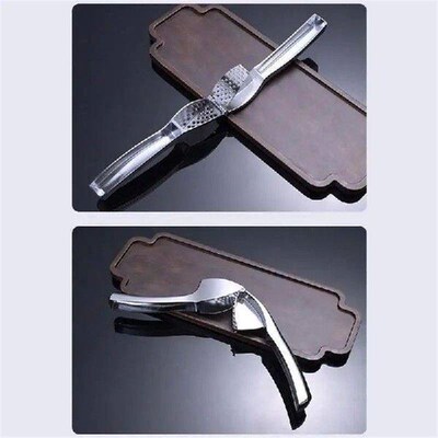 Garlic Mincer Tool Garlic Crusher Press Peeler Reusable