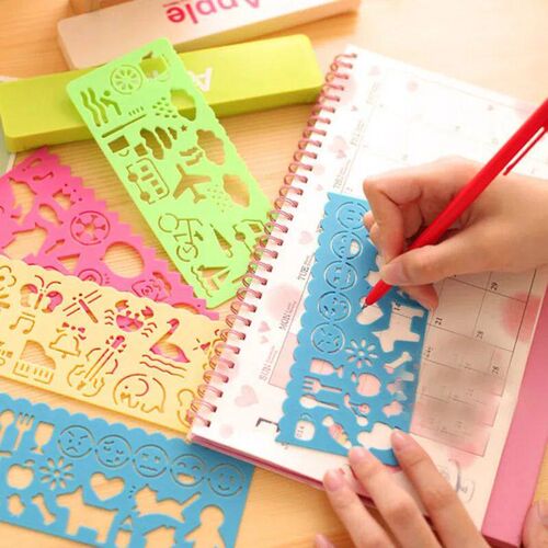 4PCS Kids Drawing Toys Painting Template Board Plastic Ruler