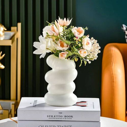 1PC Plastic Spiral White Vase Nordic Creative Flower Arrange