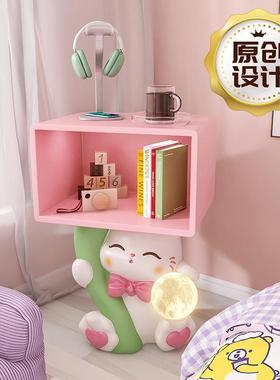 创意奶油风猫咪床头柜夜灯简约现代艺术卧室儿童房可爱床边柜摆件