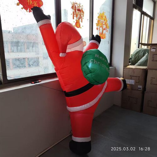 2-meter wall climbing Santa Claus inflatable air model充气服