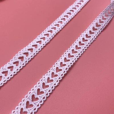 1.8cm Wide  White Bilateral Wavy Heart Cotton Lace Ribbon Em