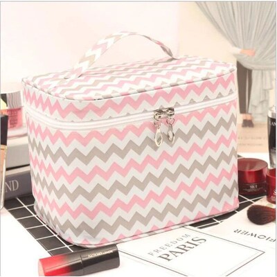 WomenS Large Capacity Cosmetic Bag Toiletry Storage Organiz