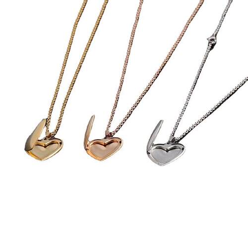 Mirror Stainless Steel Glossy Heartshaped Photo Locket Neckl