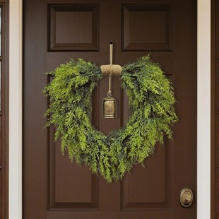 Xmas Heart Bell Wreath: Soft-Touch Cedar for Fireplace/Door