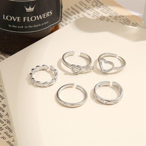Fashion Hollow Heart Ring Set 5PCS Elegant Vintage  Adjustab