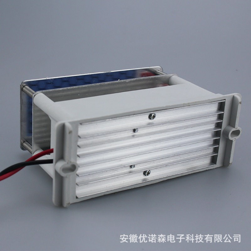 10g Household Air Formaldehyde Removal Sterilization Space D - 实物图