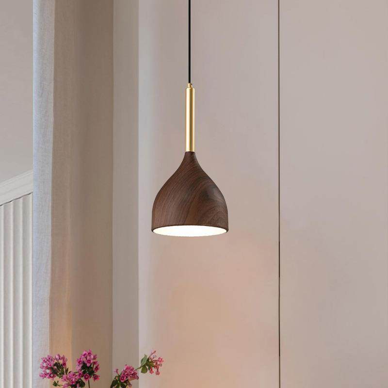 新中式三头餐厅吊灯现代简约创意中山木纹床头餐桌咖啡厅吧台灯具
