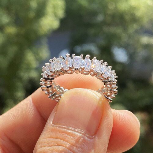 European Fashion Waterdrop Zircon Ring for Women Exaggerated