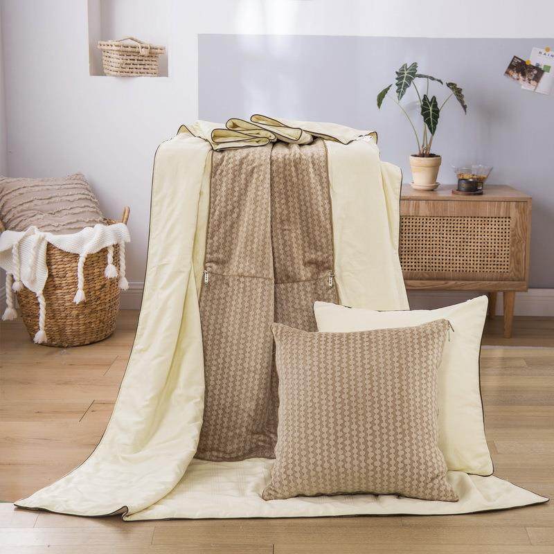 1VPR蚕丝多功能汽车用抱枕被子两用纯棉四季车载折叠靠枕头被全棉,居家布艺,抱枕被,淘宝优惠券,粉丝福利购,淘宝优惠卷