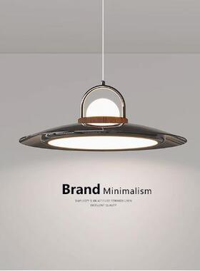 侘寂风餐厅吊灯中古创意吧台饭厅设计师led新款简约渔夫帽餐桌灯