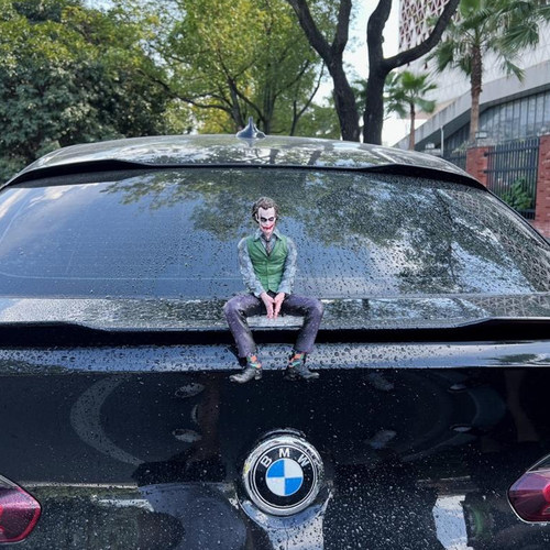 小丑车载摆件车顶玩偶装饰品汽车尾部挂件车外后备箱车后尾公仔