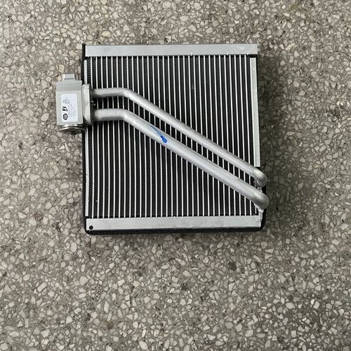 轩德翼 3.8芯/陕汽军车SX2190芯空调制冷蒸发器散热蒸发箱配件