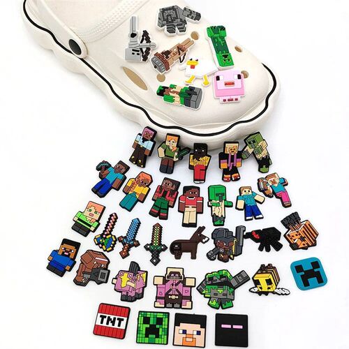18/20/38pcs Pop Hot Game Cartoon Shoe Charms for Kids Sandal