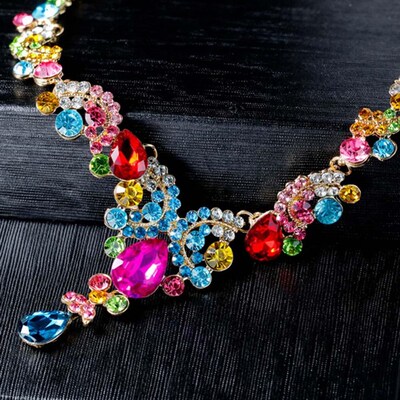2Pcs/Set Luxury Full Rhinestone Semicircle Charm Bridal Stud