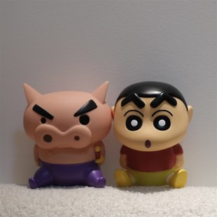 复古怀旧出口小新酱和肥嘟嘟摆件猪仔左卫门公仔存钱罐可爱装饰