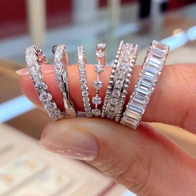 Huitan Fashion Contracted Design Womens Ring with Brilliant